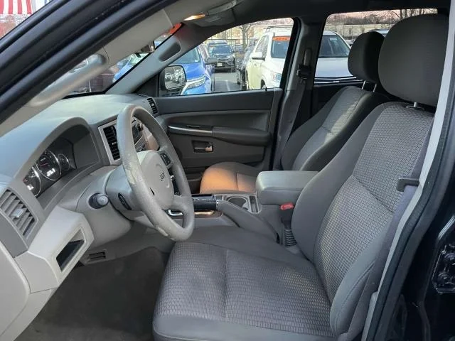 2010 Jeep Grand Cherokee Laredo