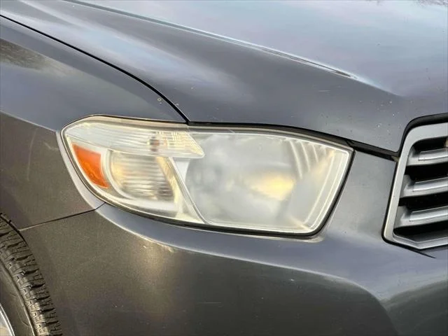 2010 Toyota Highlander Base V6